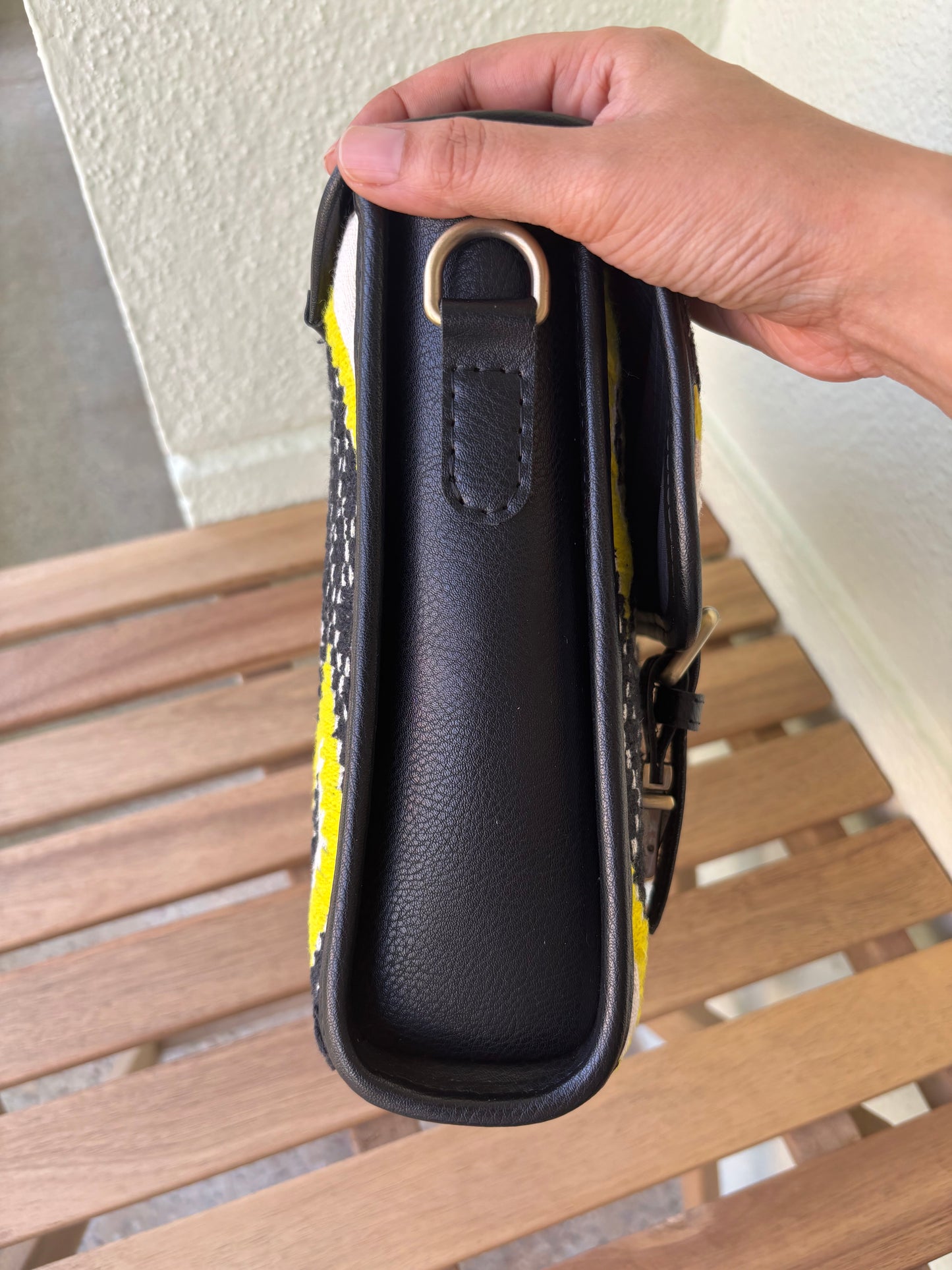 Aztec Noir Saddle Bag