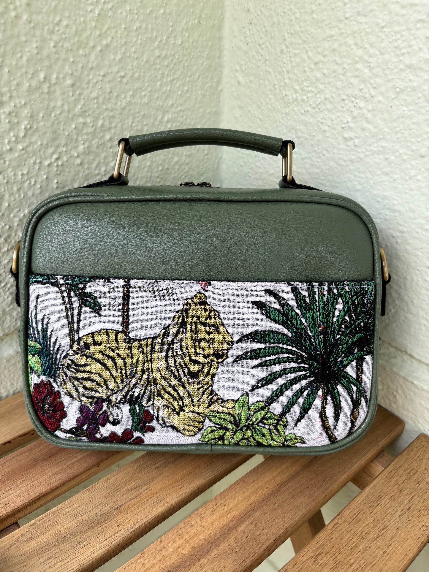 Wild Realm Briefcase Sling