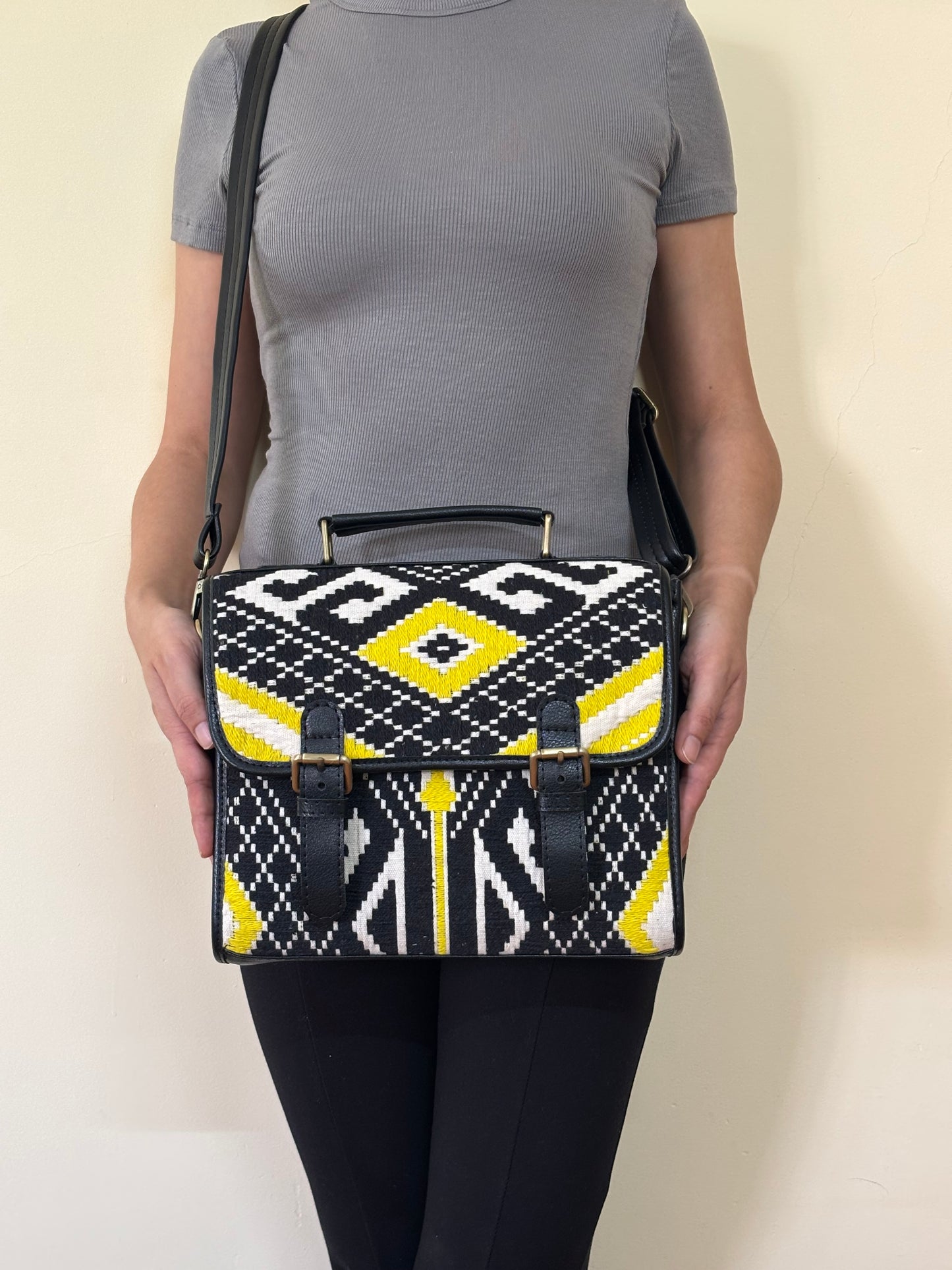 Aztec Noir Saddle Bag