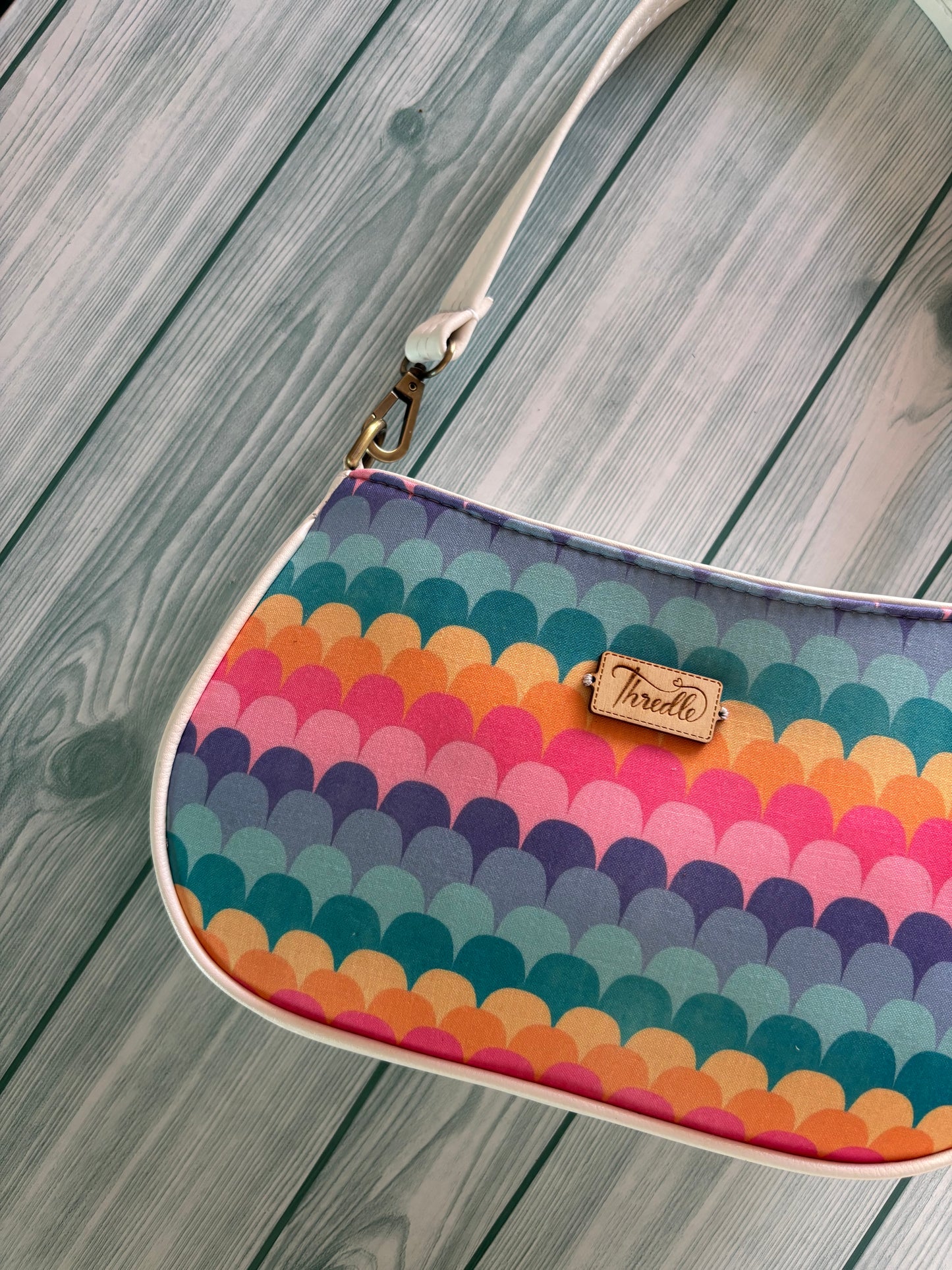 Candy Wave Baguette