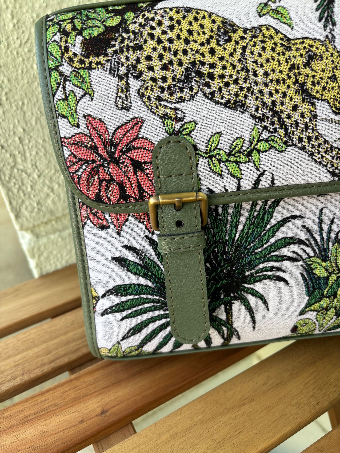 Savanna Luxe Saddle Bag