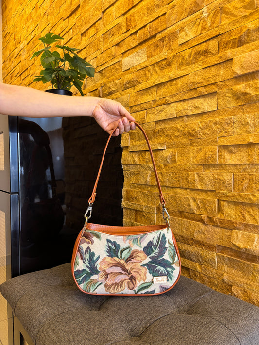 Vintage Bloom Baguette
