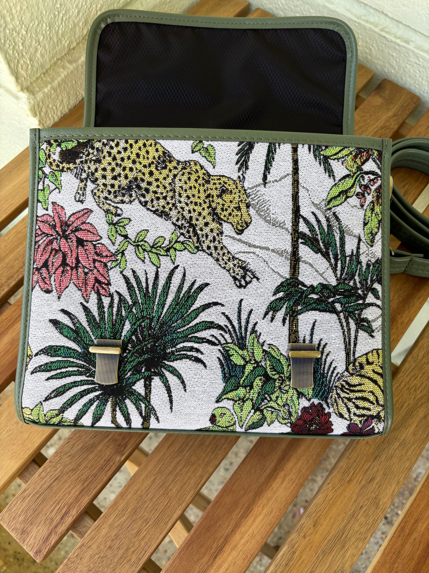 Savanna Luxe Saddle Bag