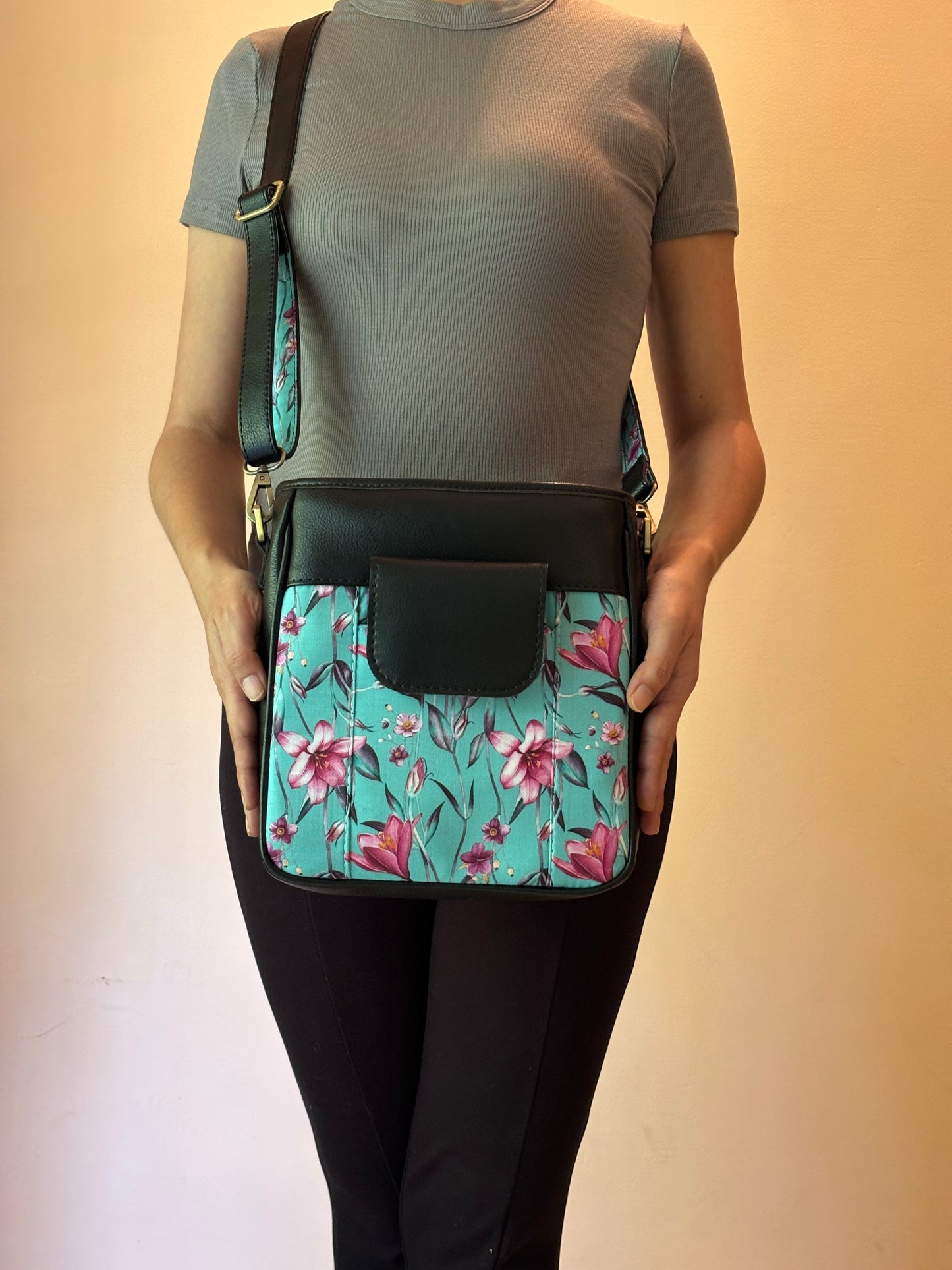 Emerald Bloom Crossbody